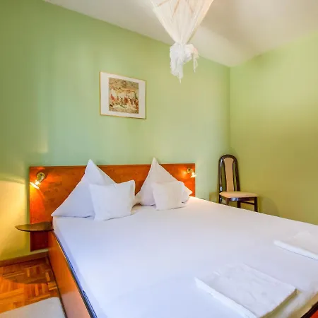 Beautiful In With Private Terrace * Drage