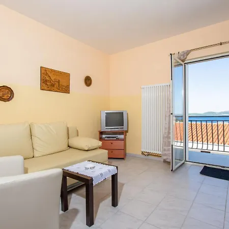Beautiful In With Private Terrace Drage