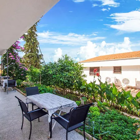 Beautiful In With Private Terrace * Drage